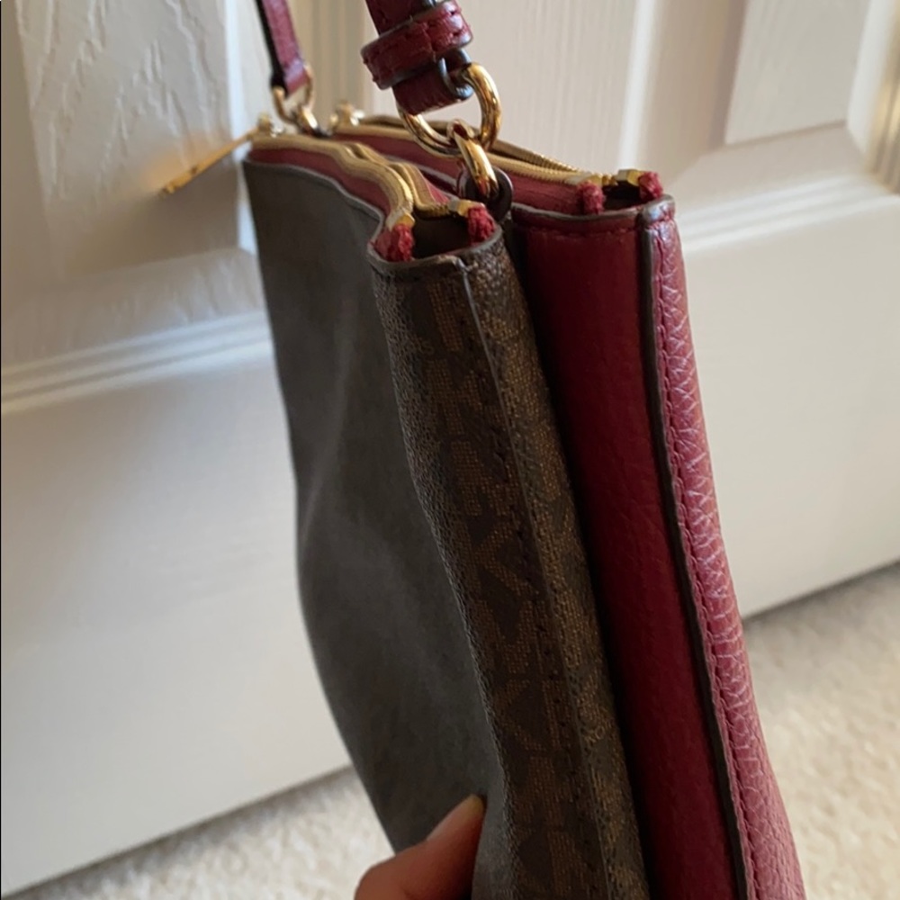 Michael kors crossbody bag - Picture 10 of 13